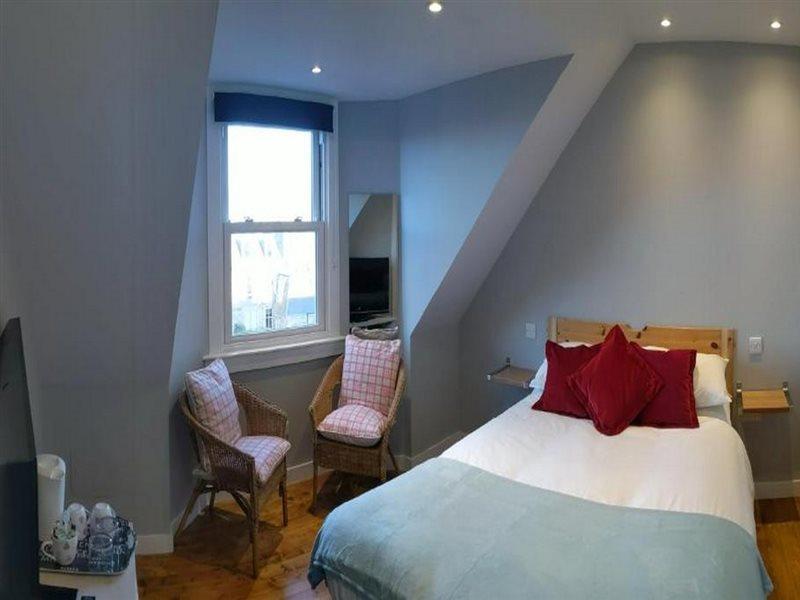 Falcon Crest Guest House Единбург Екстер'єр фото